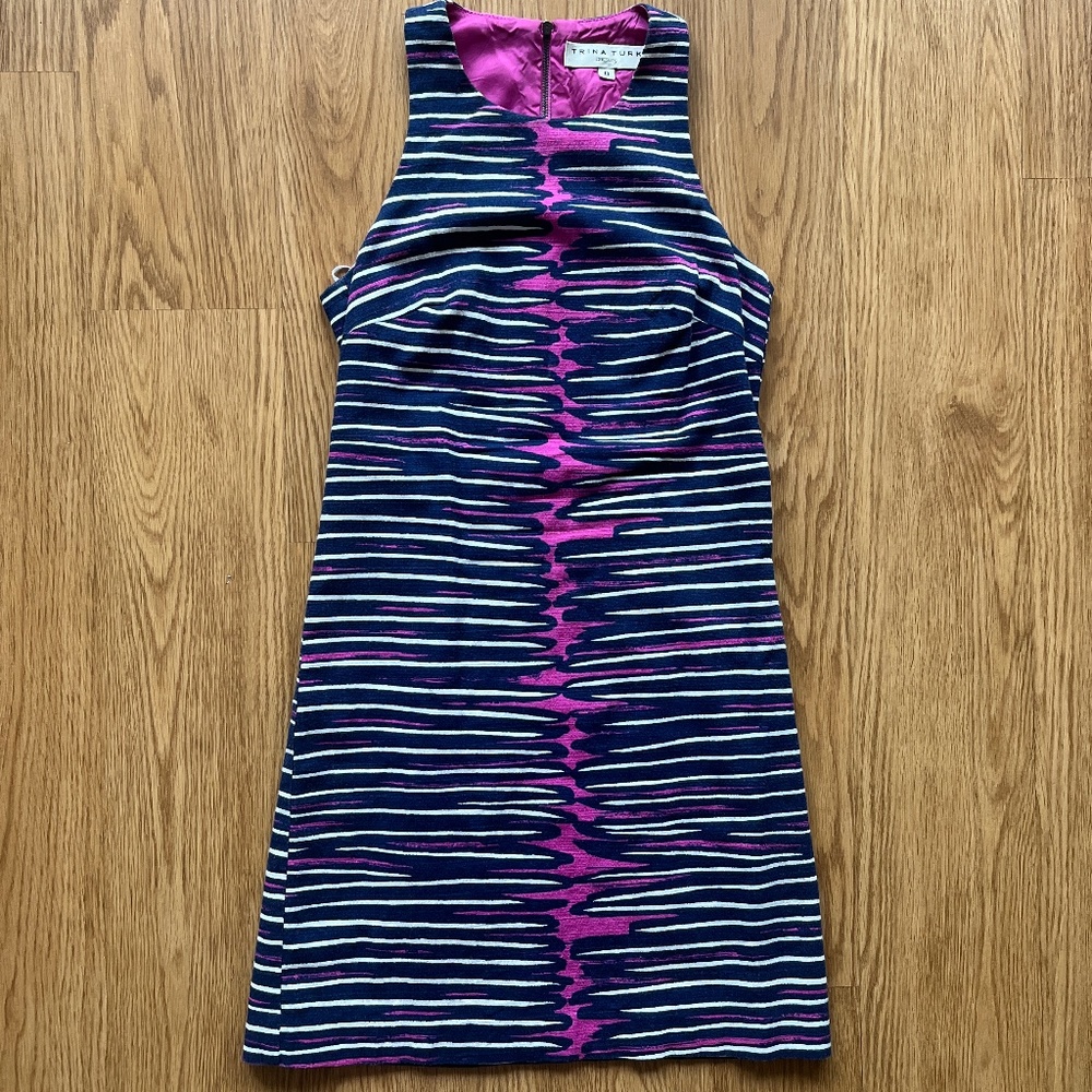 TRINA TURK Dress - LIKE NEW! - Shift Sleeveless Loma Stripe - Pink Blue White